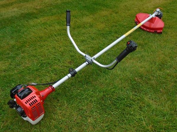 petrol grass trimmer for sale
