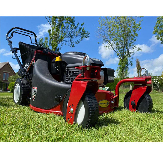 Order a Titan Pro Professional Zero Turn 22  - 55CM Rotary Mower with a 22- OHV Titan Pro Kohler engine and large rear wheel drive.With its side-bag mulching capabilities this 22 Mower really stands out from the crowd. If you are looking for a sturdy Professional Zero Turn Lawnmower with great manoeuvrability and great cutting speed this is the petrol mower for you.  